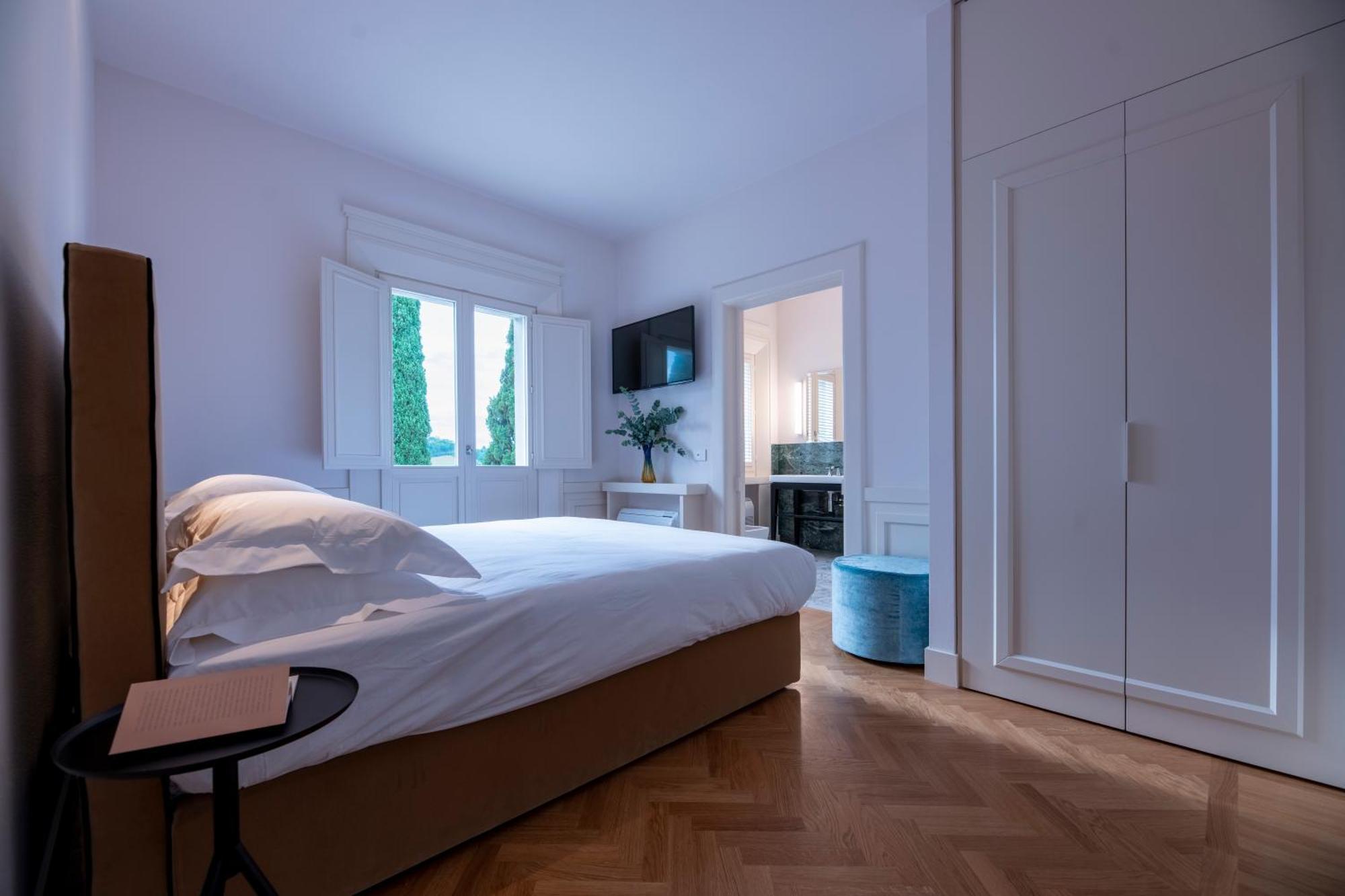 Boutique Hotel Villa Monty Banks Cesena Luaran gambar